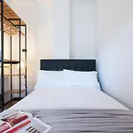 Contempora Apartments - Monolocale Con Terrazza Via F. De Sanctis, 41
