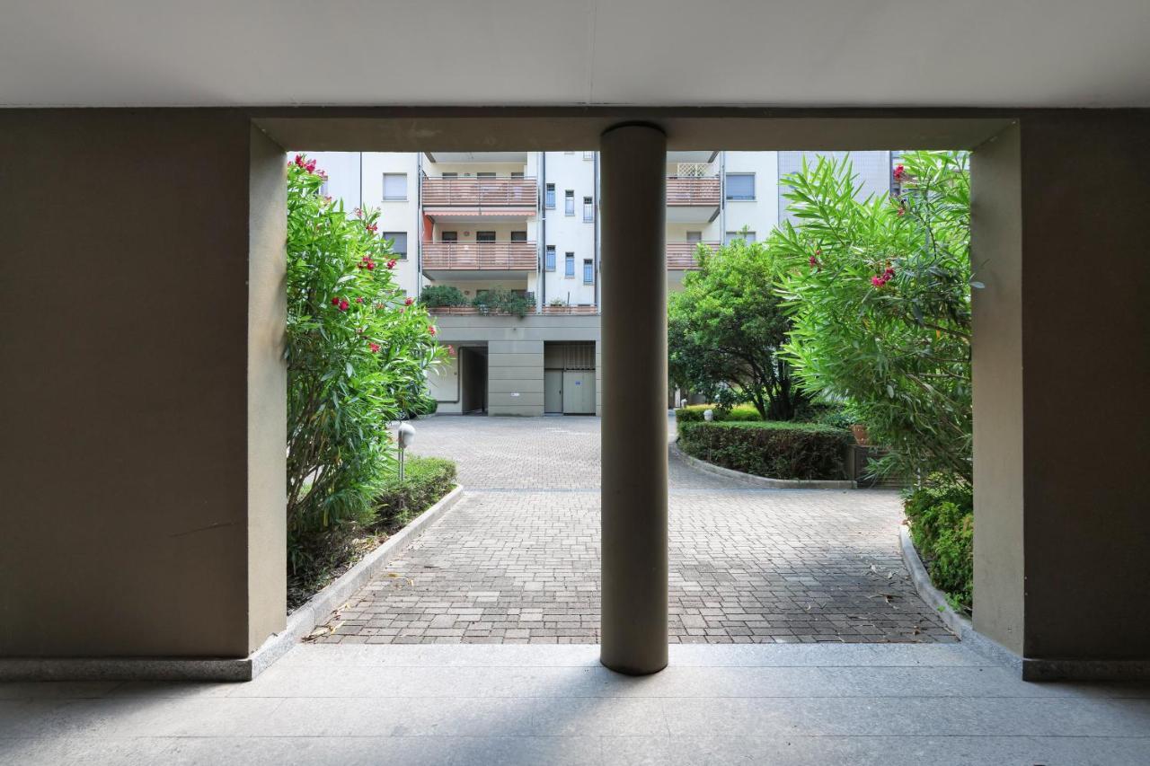 Contempora - Monolocale Con Terrazza Via F. De Sanctis, 41 * Mailand